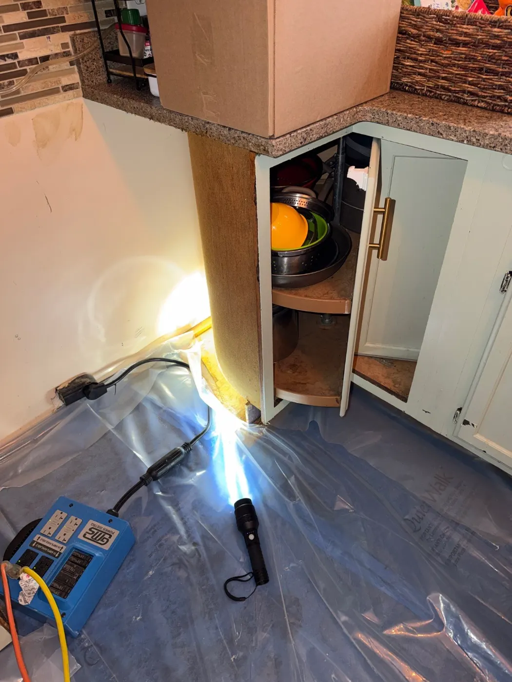 Basement water extraction in Brownstown Indiana home